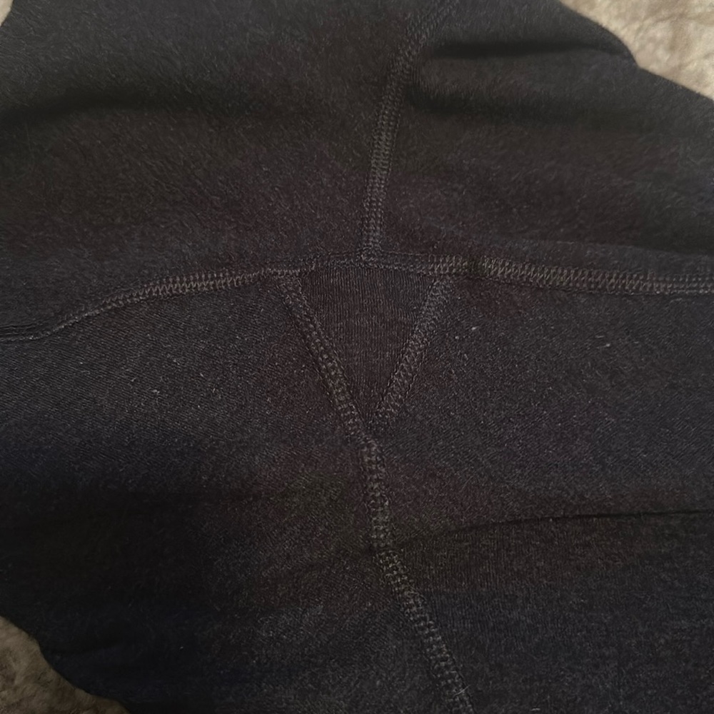 OLD NAVY ACTIVE LEGGING​ - Picture 3 of 3